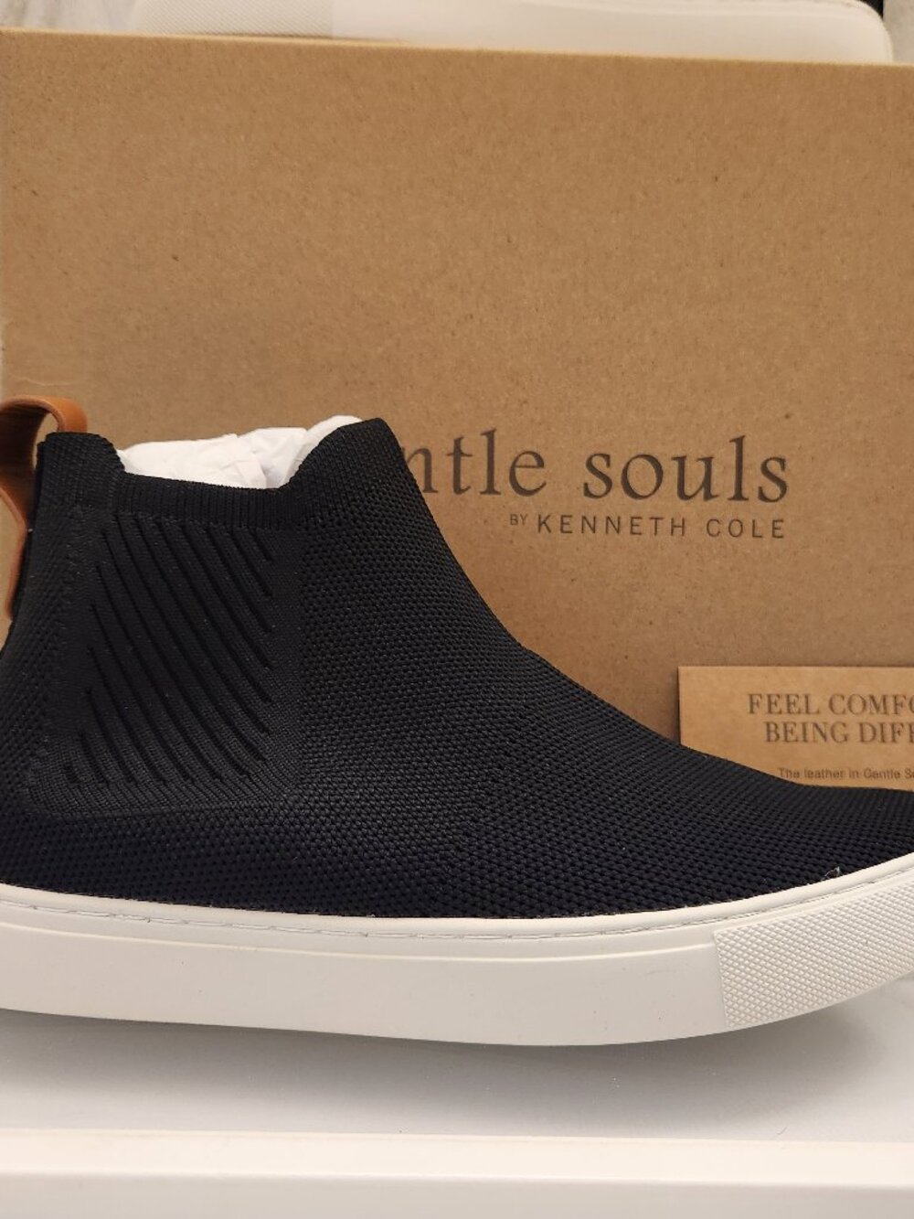 Gentle Souls Black "Rory" Mid Top Knit Sneakers. NIB. Size 5